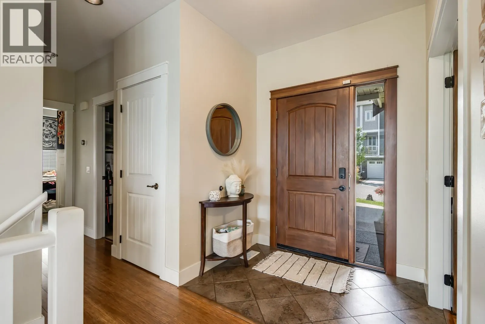 13074 Lake Hill Drive