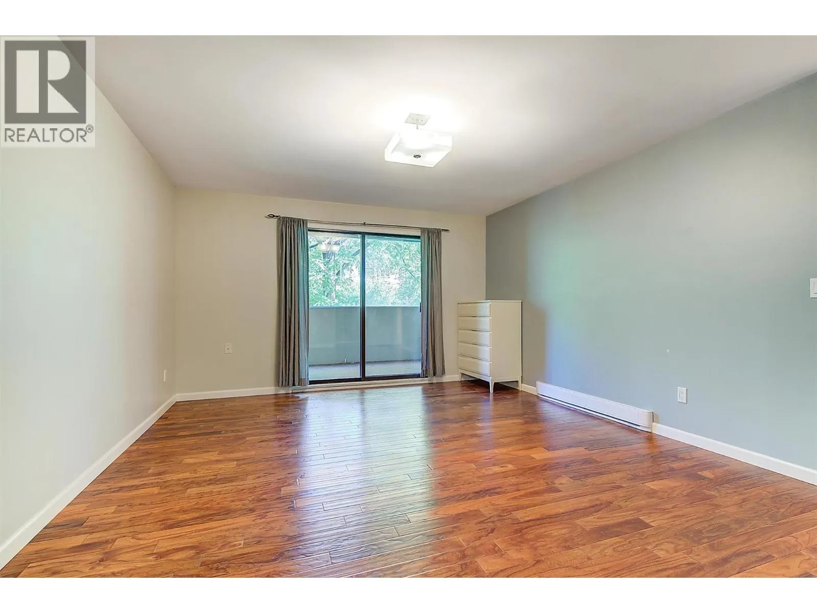 1640 Ufton Court Unit# 104