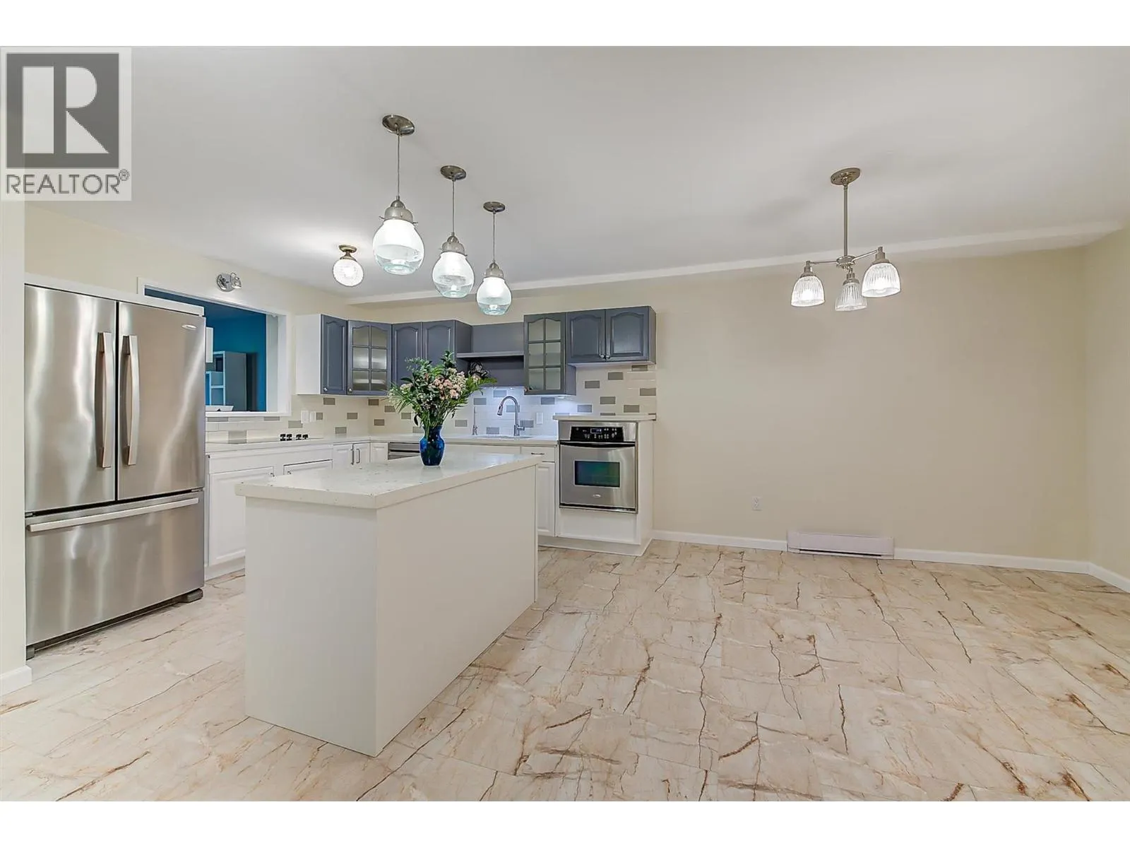 1640 Ufton Court Unit# 104