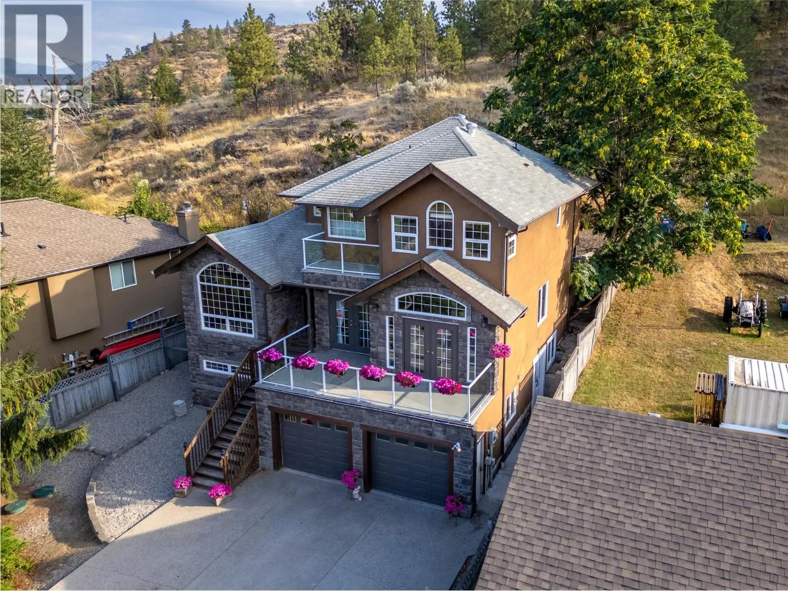 192 Lakehill Road