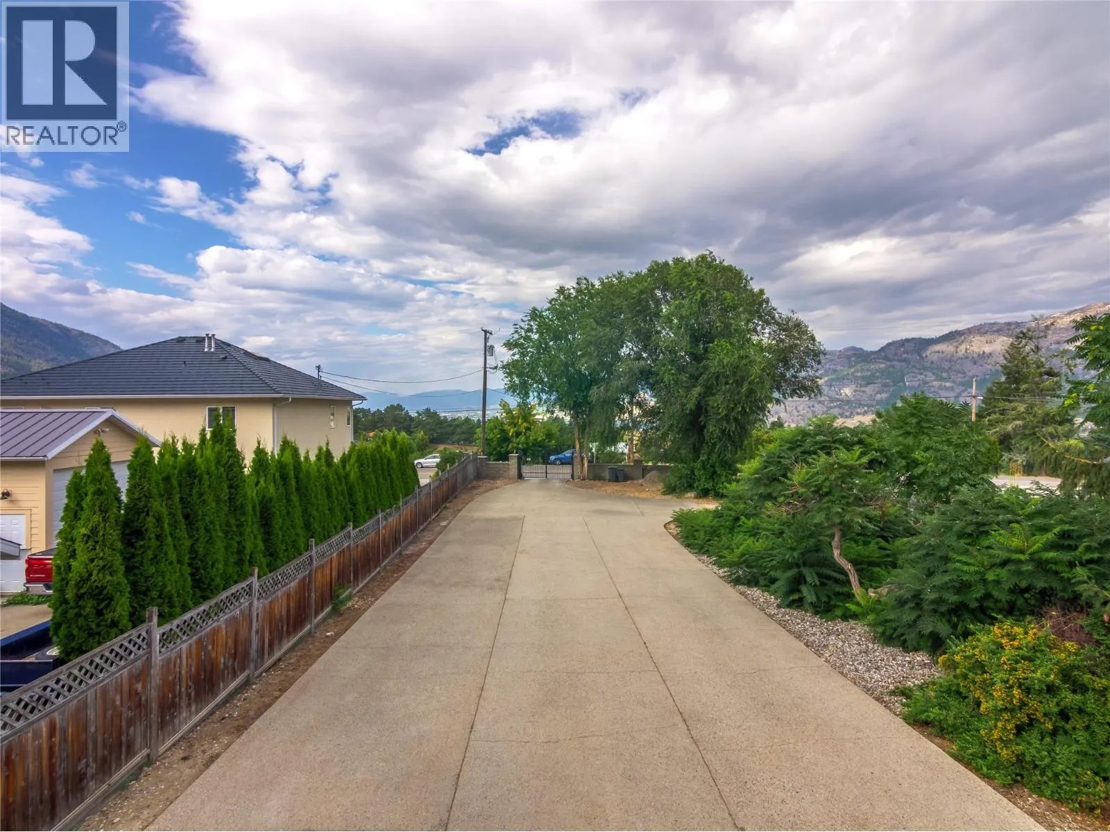 192 Lakehill Road