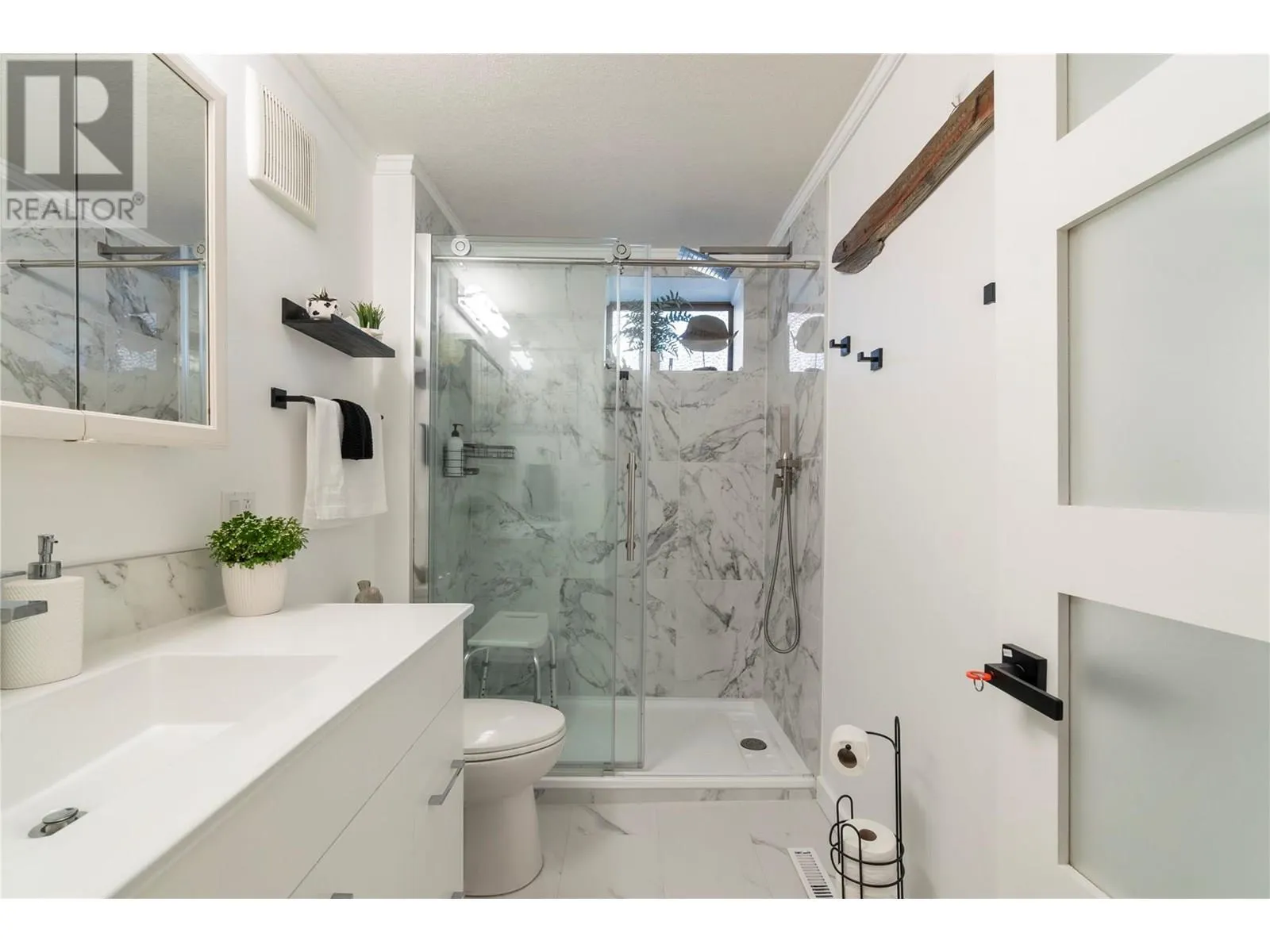 2726 Tranquil Place