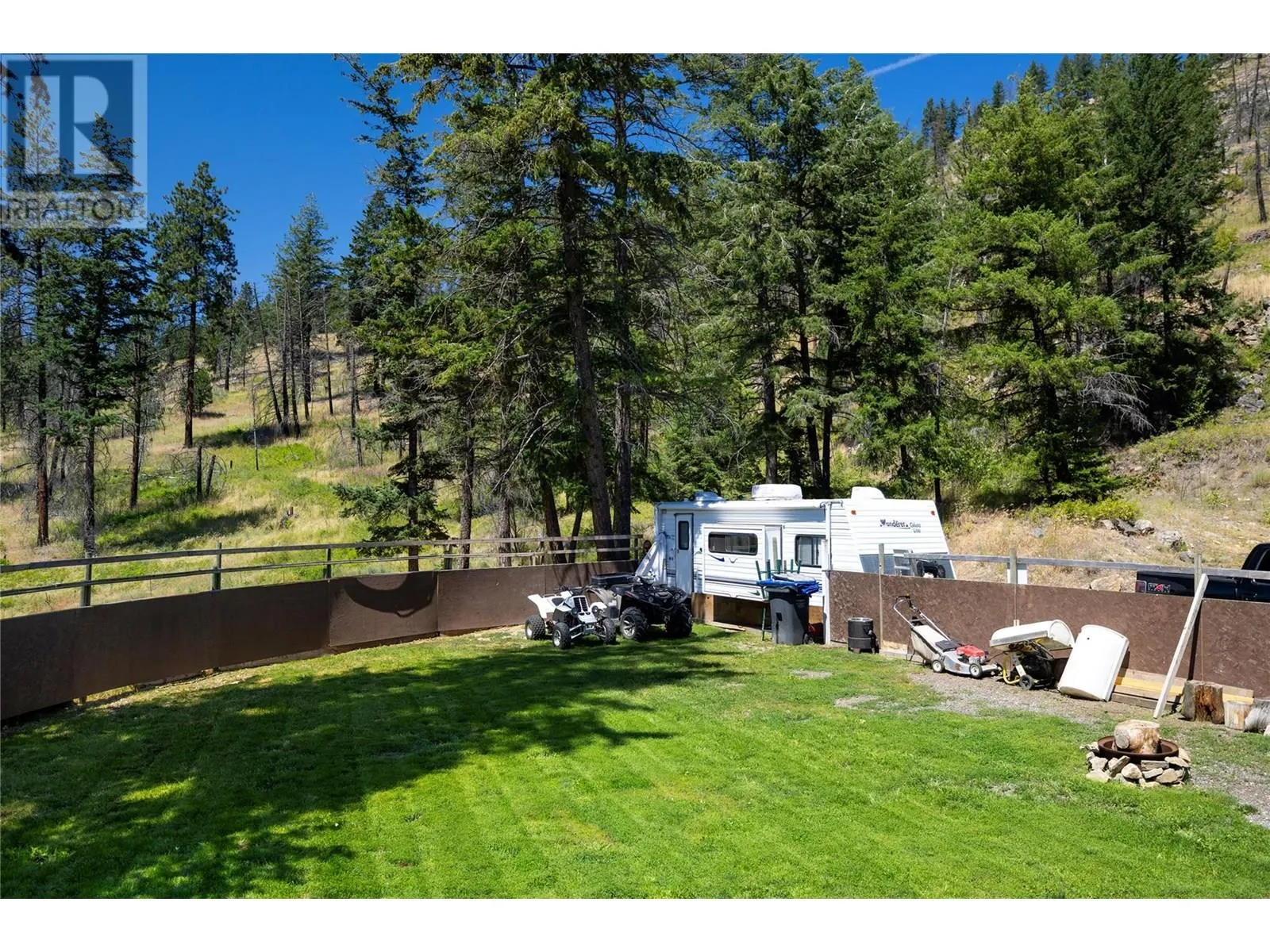 6090 Highway 33