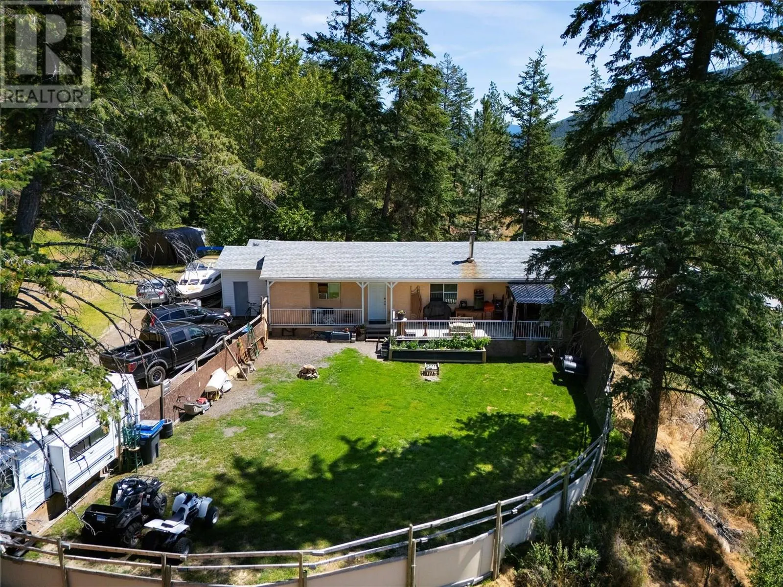 6090 Highway 33