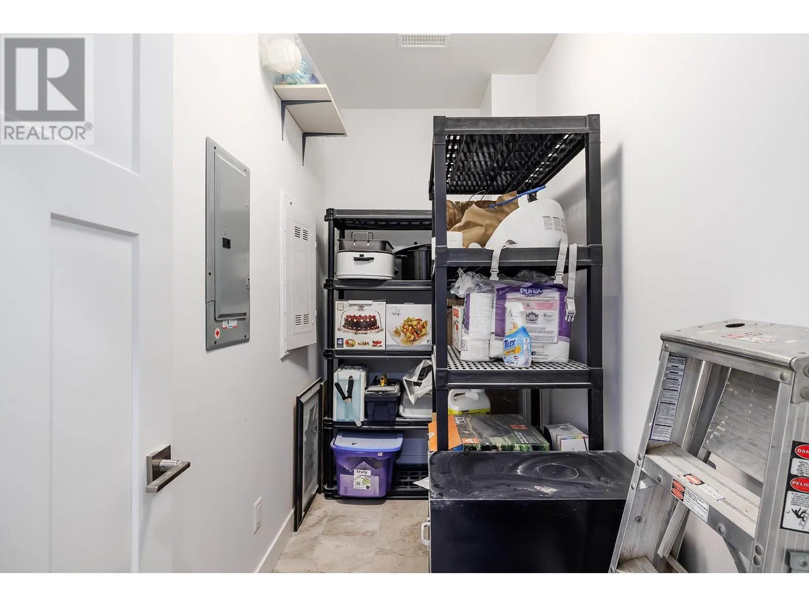 1870 Rosealee Lane Unit# 42