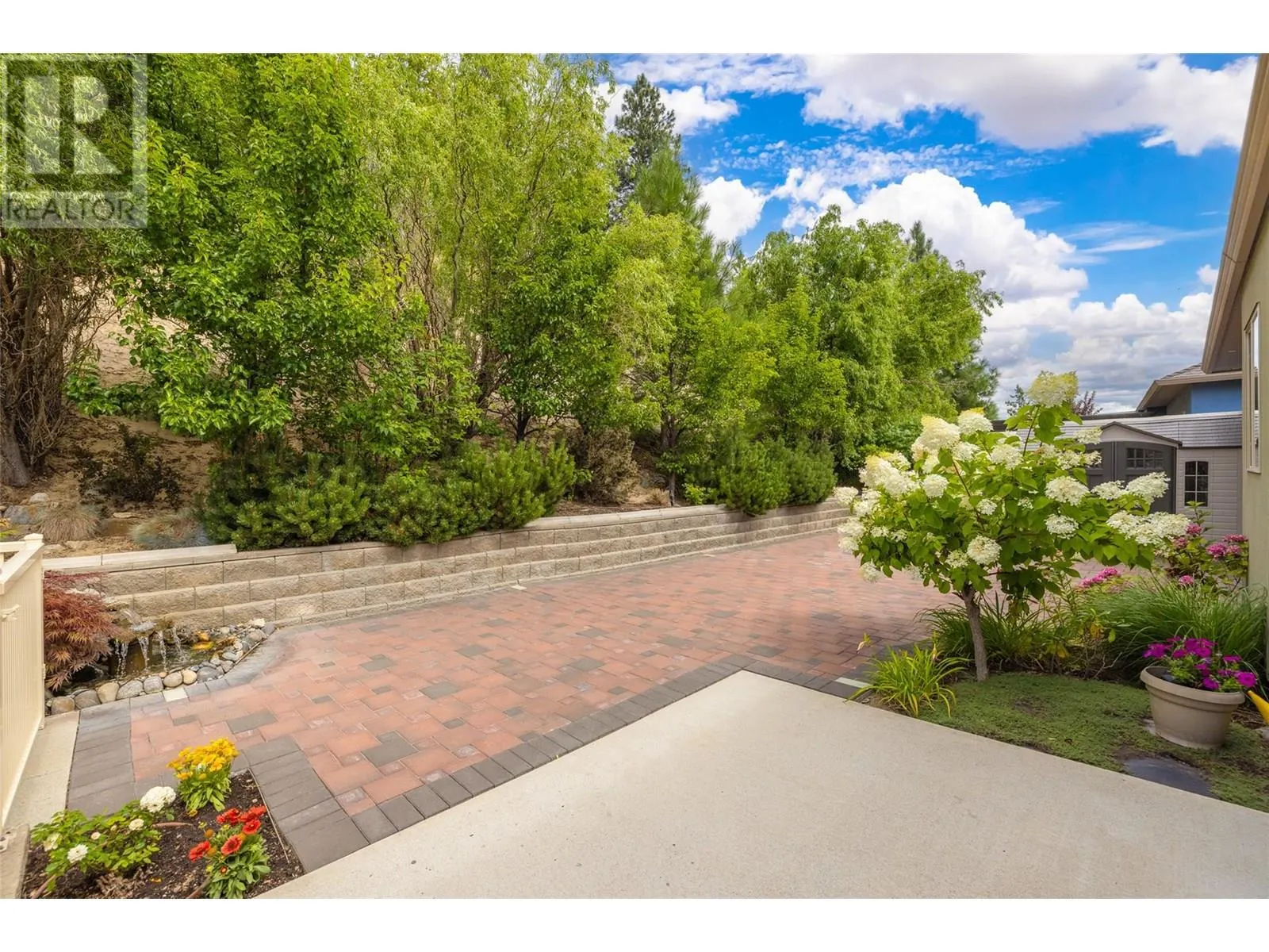 2060 Spyglass Way