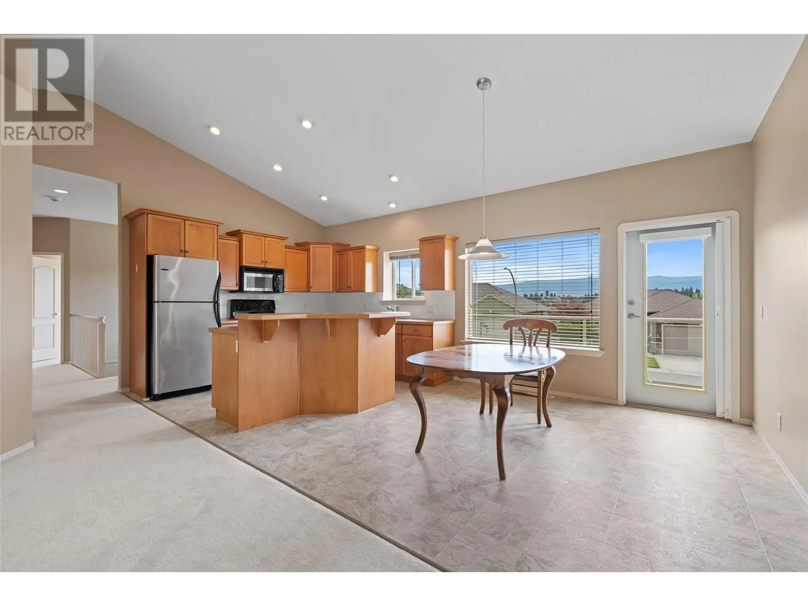 2060 Spyglass Way