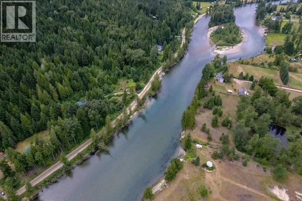 2987 SLOCAN VALLEY ROAD W Road