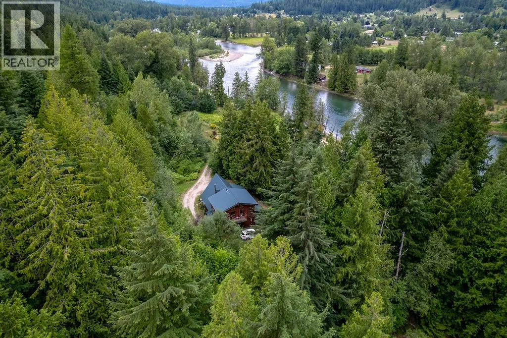 2987 SLOCAN VALLEY ROAD W Road