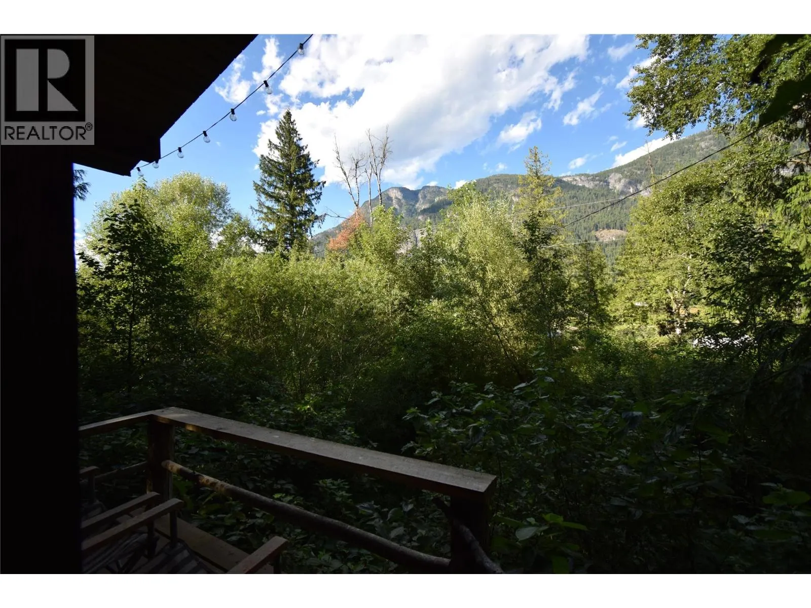 2987 SLOCAN VALLEY ROAD W Road