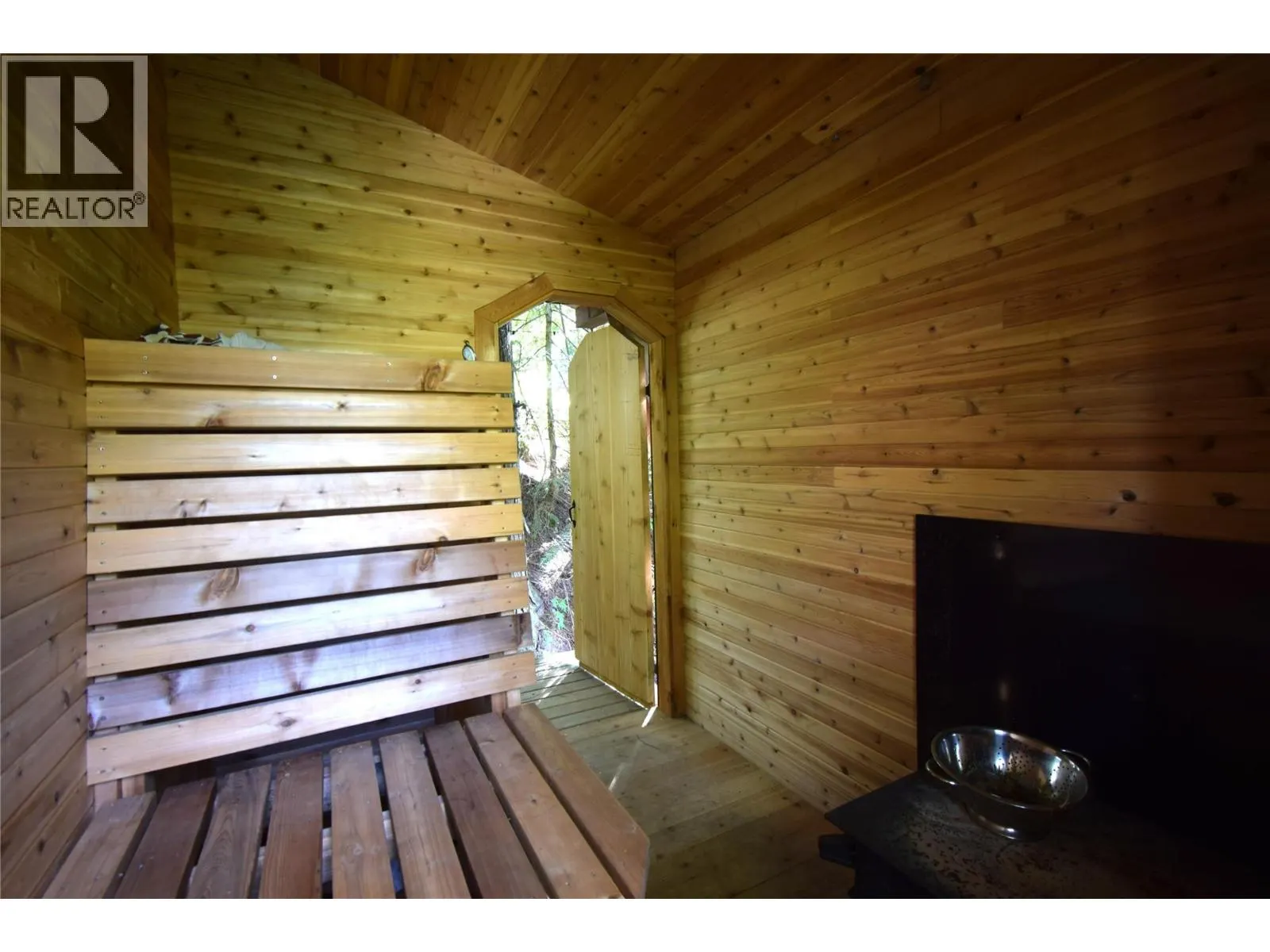 2987 SLOCAN VALLEY ROAD W Road