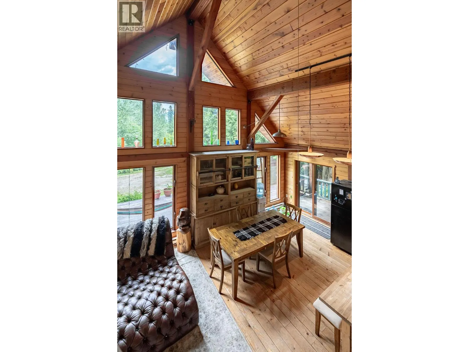 2987 SLOCAN VALLEY ROAD W Road