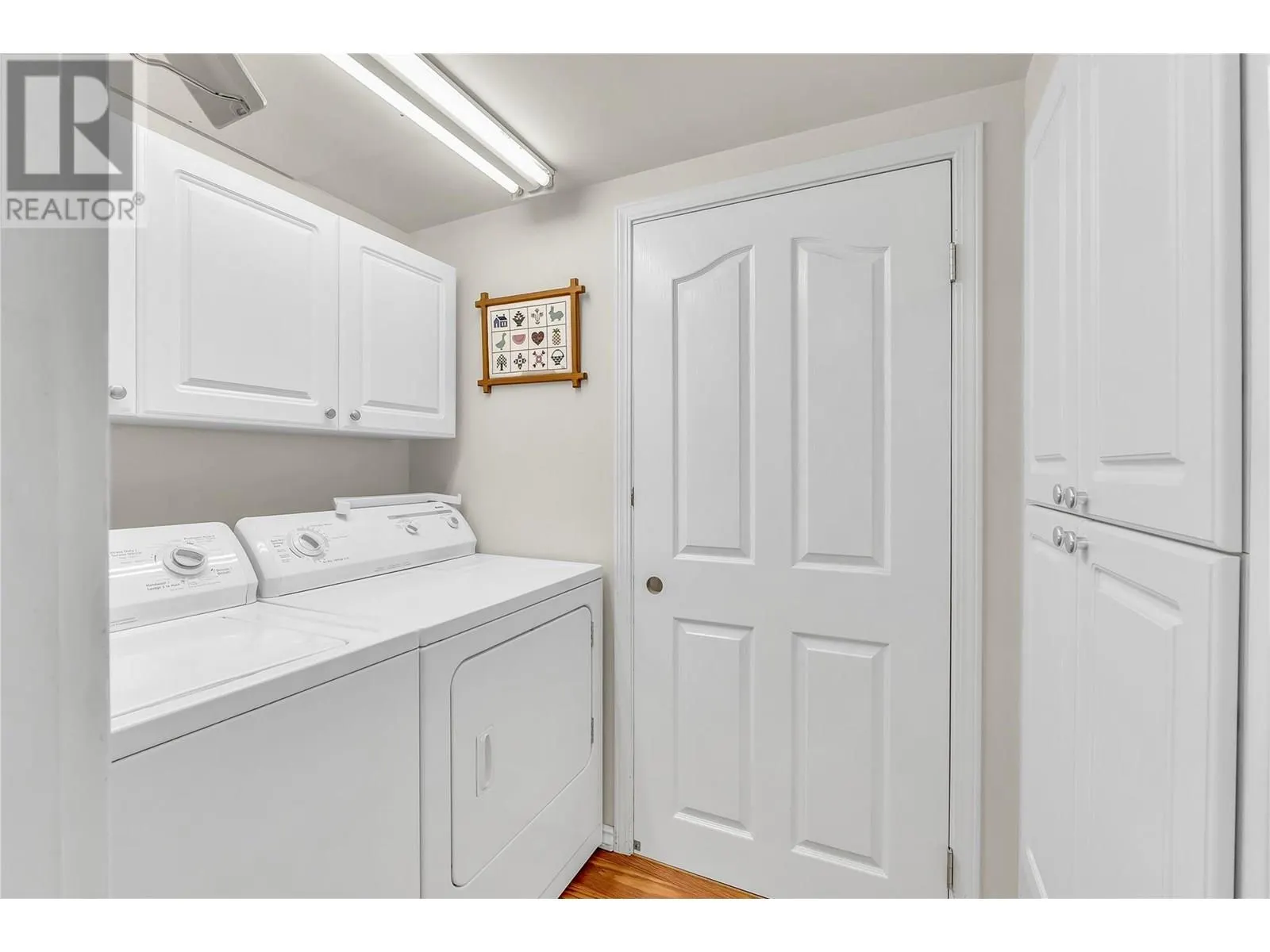 2887 Aberdeen Road