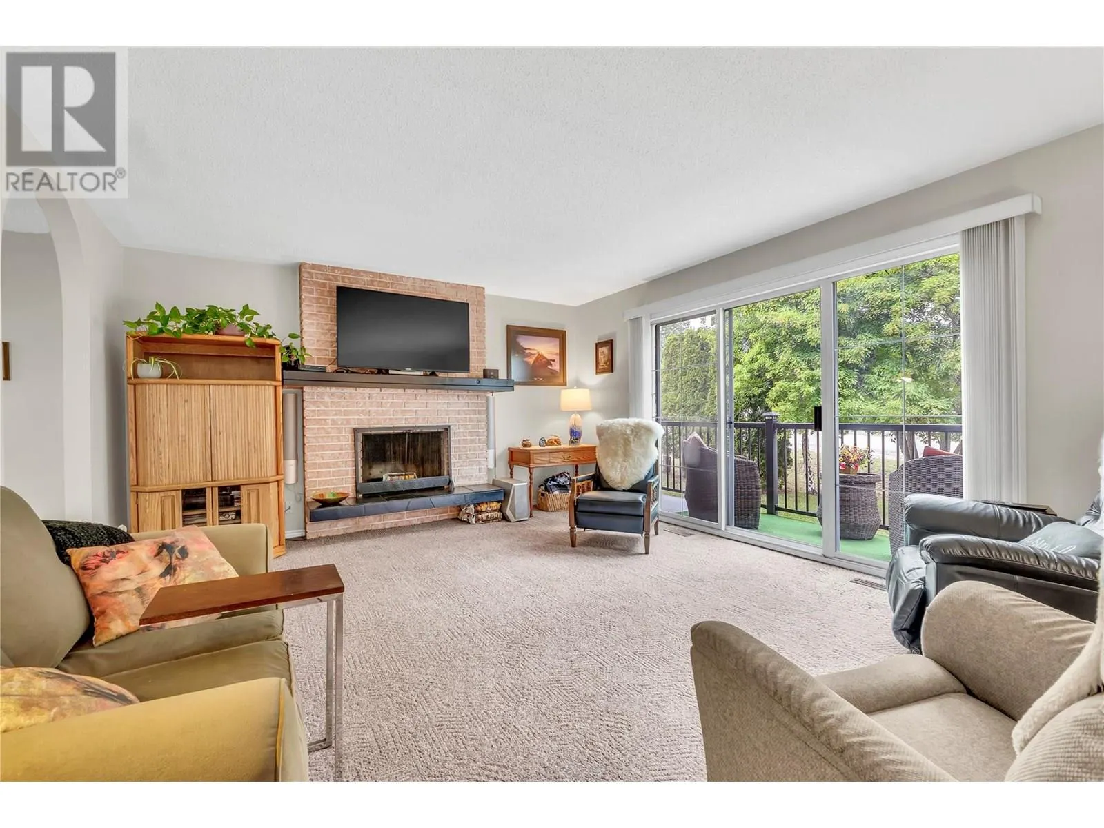 2887 Aberdeen Road