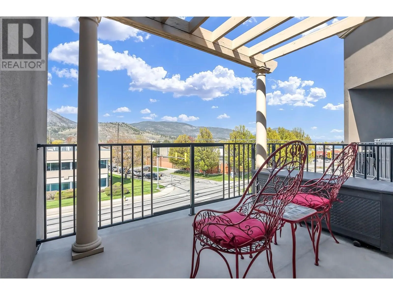 250 Waterford Avenue Unit# 302
