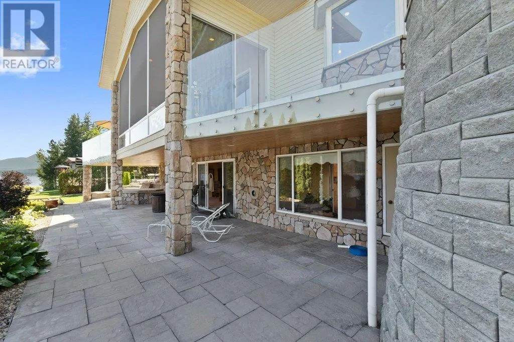 4842 SUNNYBRAE CANOE POINT Road