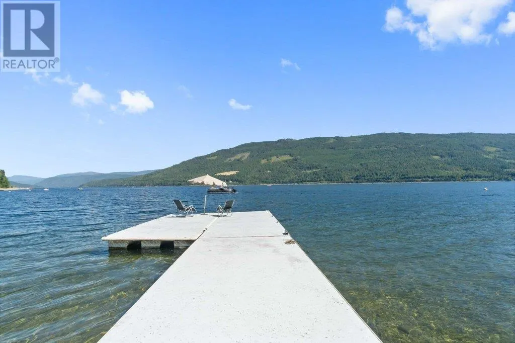 4842 SUNNYBRAE CANOE POINT Road