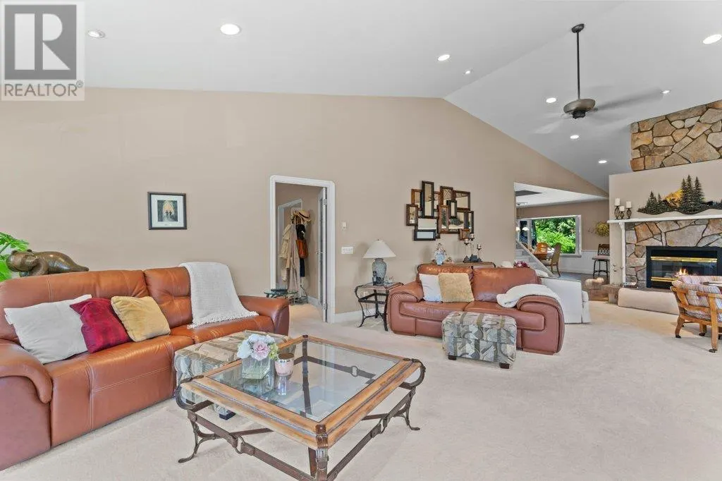 4842 SUNNYBRAE CANOE POINT Road
