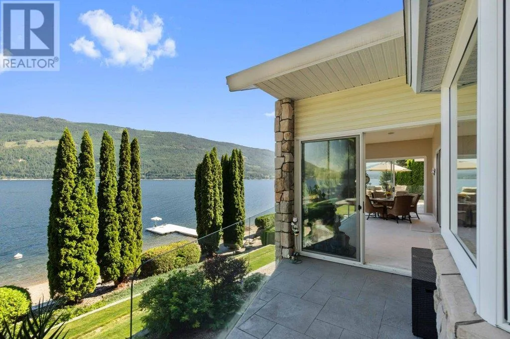 4842 SUNNYBRAE CANOE POINT Road