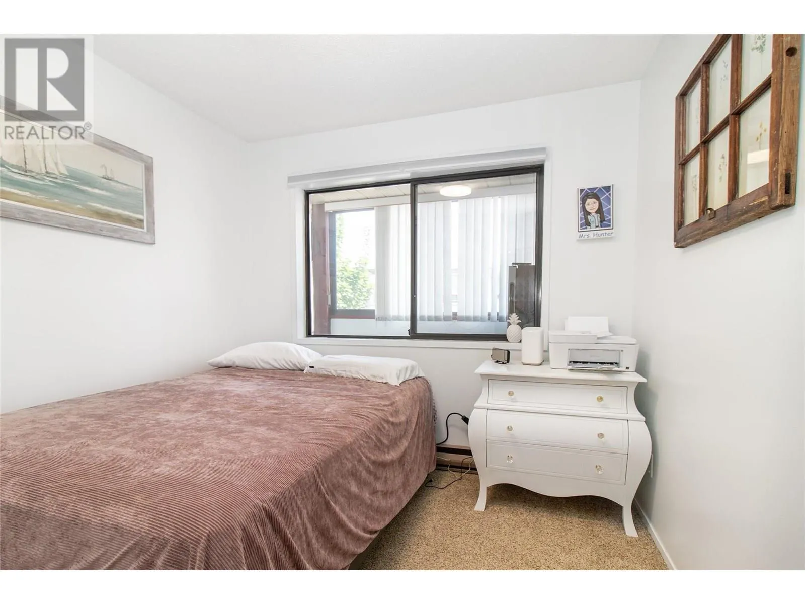 2085 Gordon Drive Unit# 204