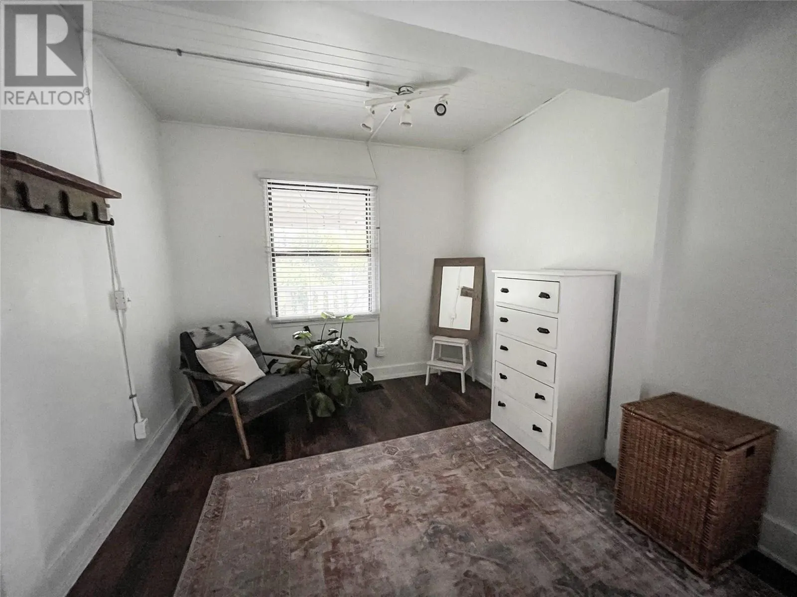 10918 PRAIRIE VALLEY Road