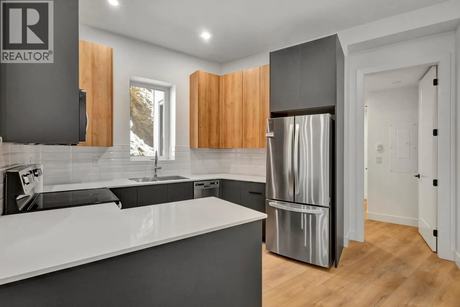 1122 Pearcy Court