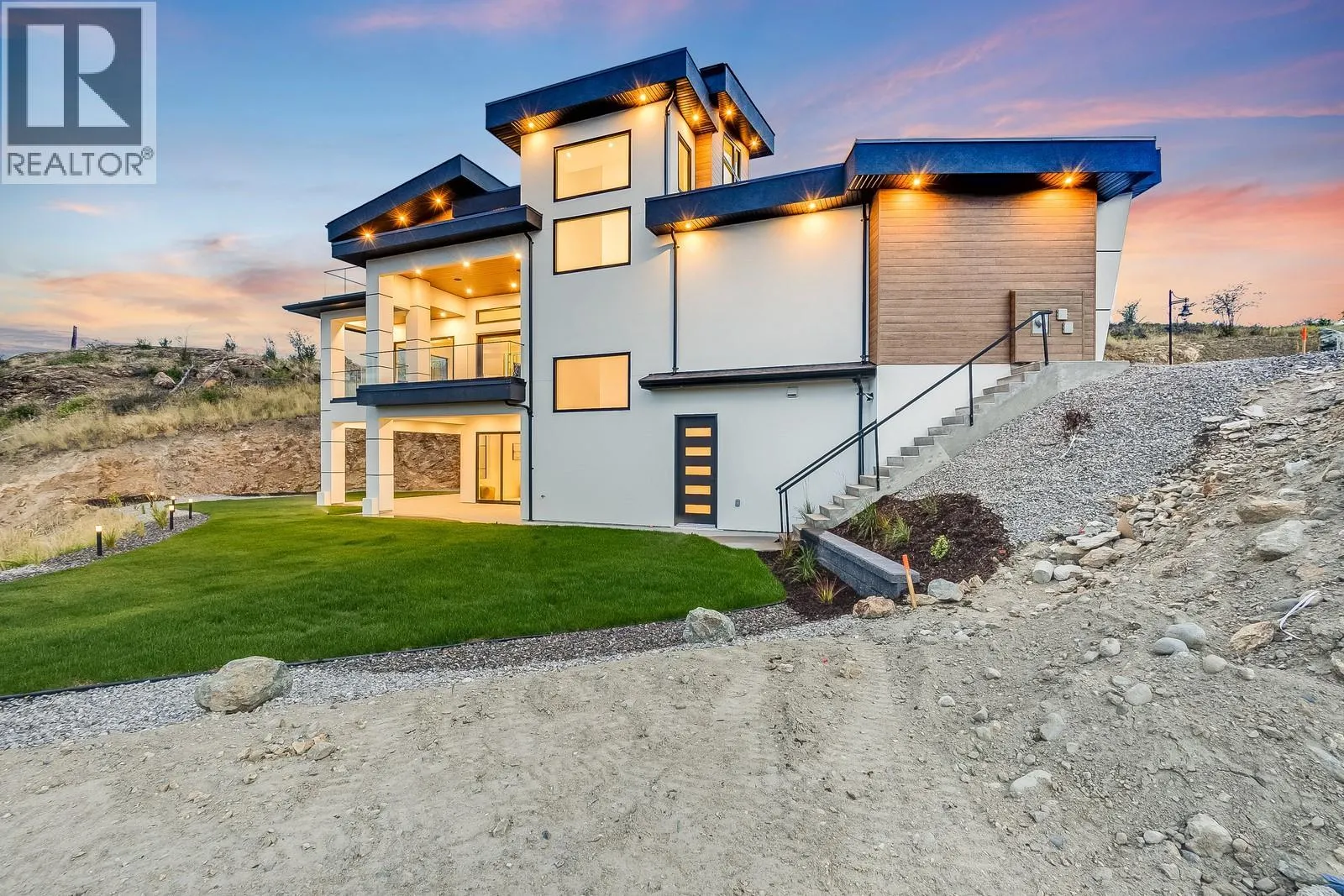 1122 Pearcy Court