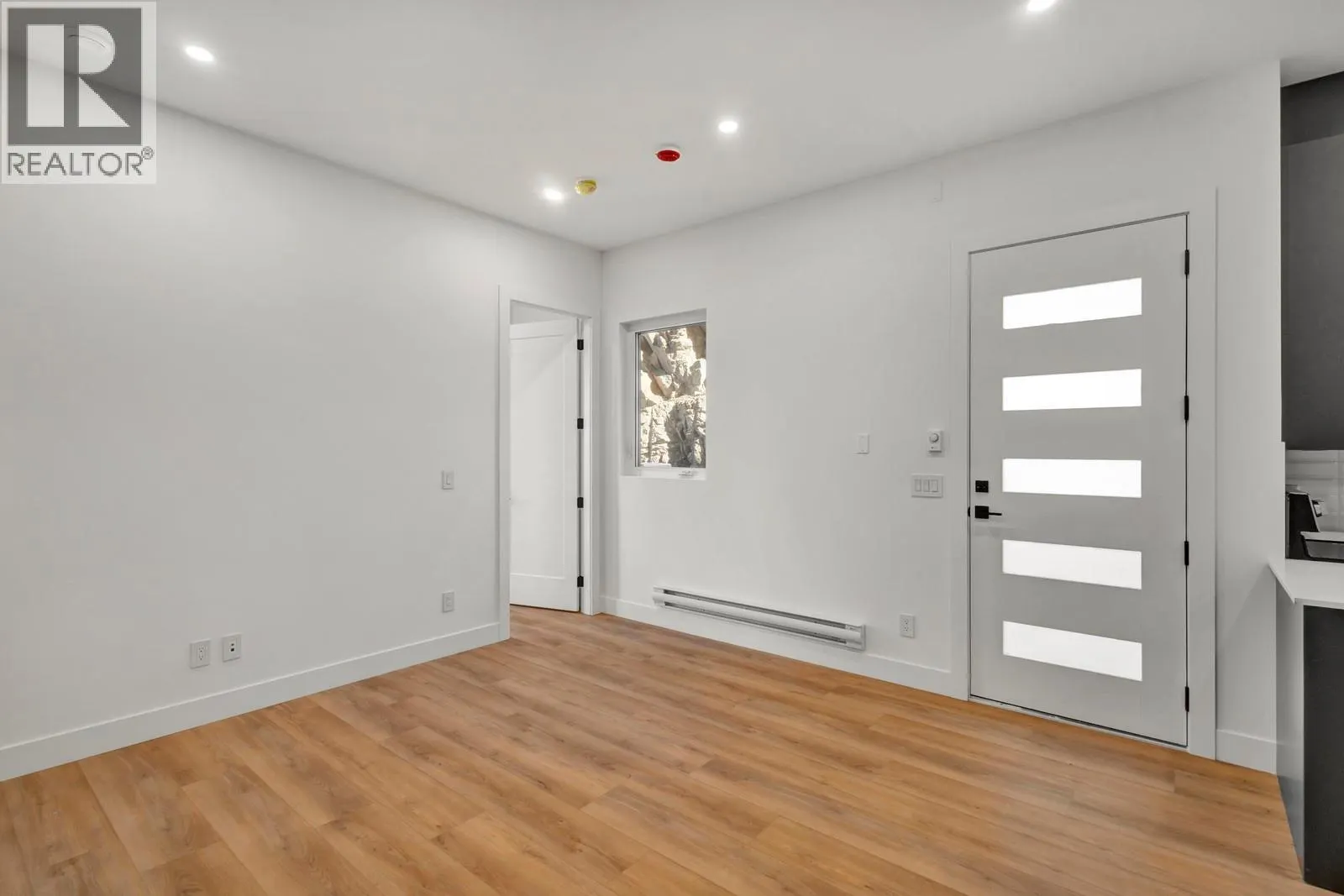 1122 Pearcy Court