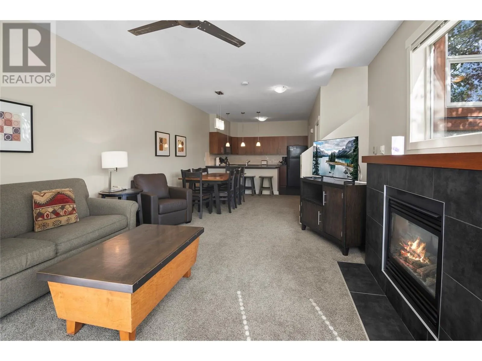 2049 SUMMIT Drive Unit# 311C