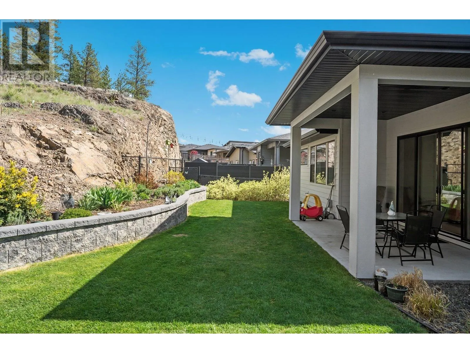 2594 Crown Crest Drive