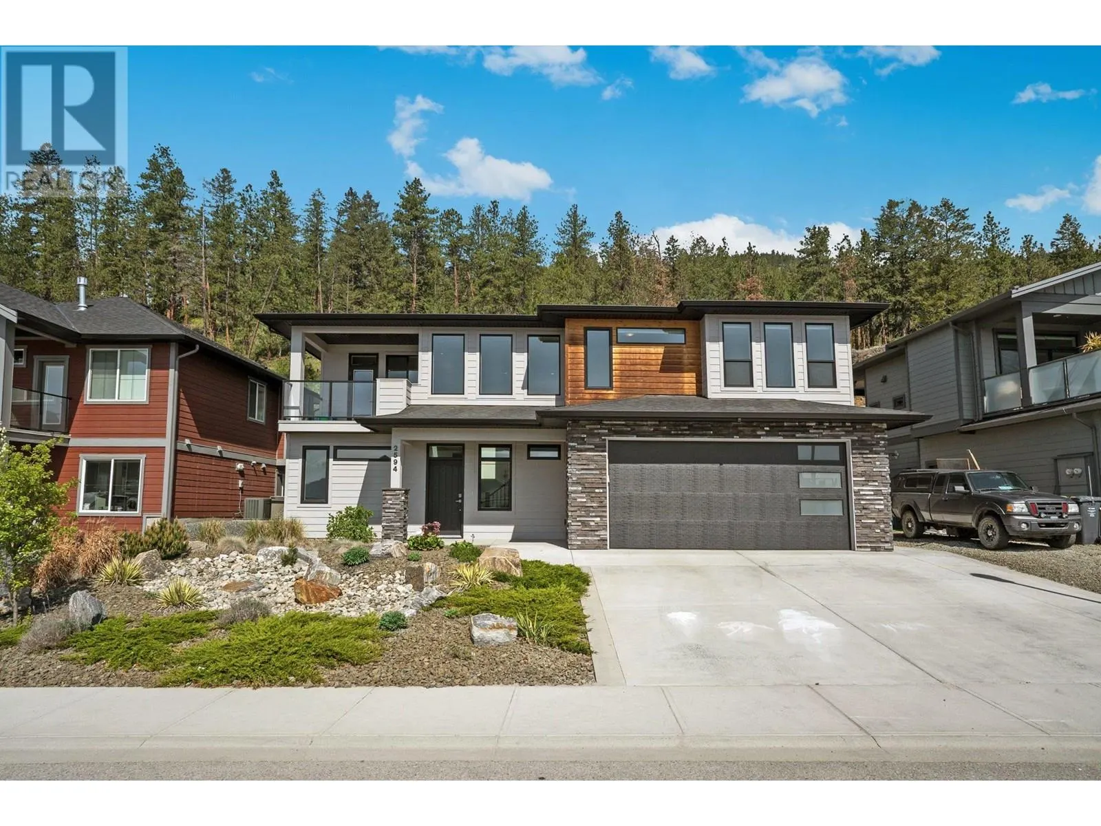 2594 Crown Crest Drive