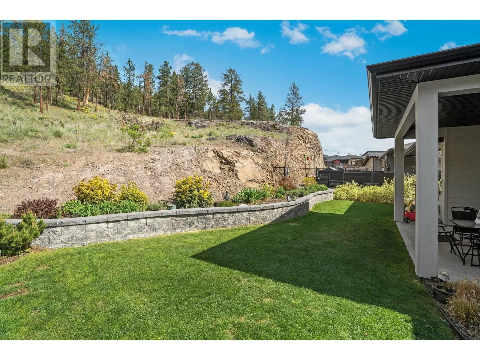 2594 Crown Crest Drive
