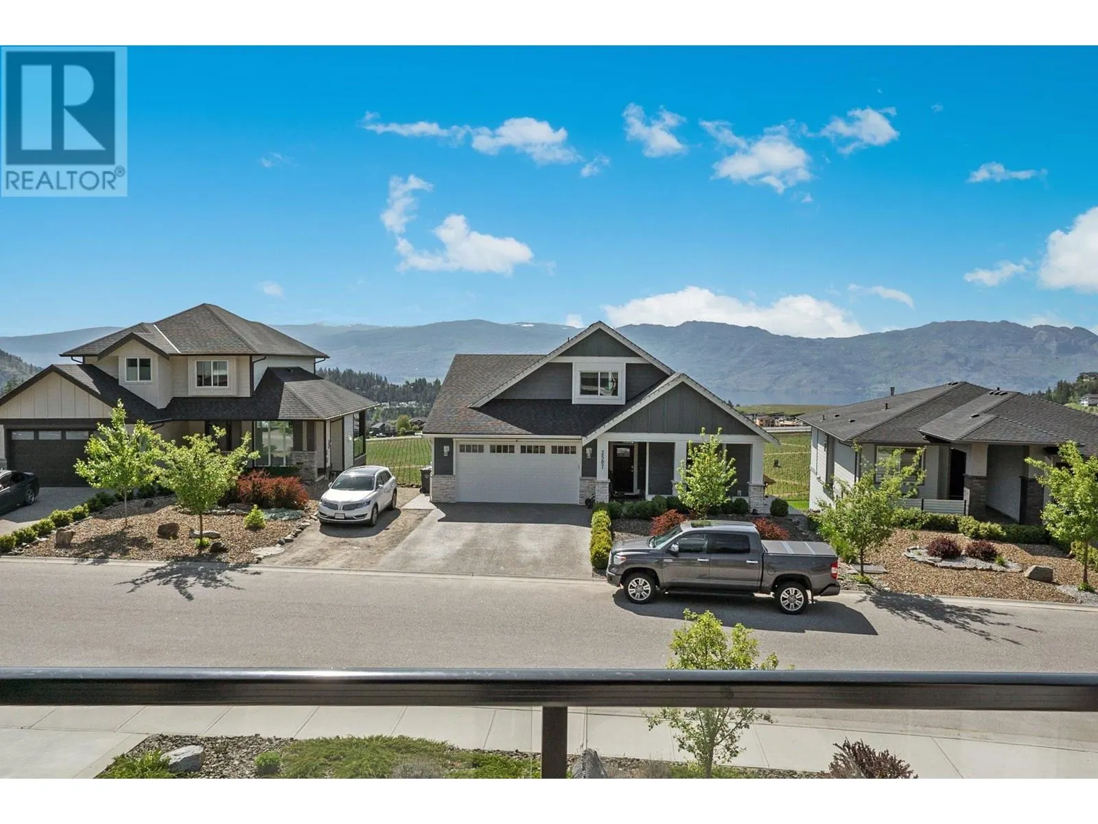 2594 Crown Crest Drive