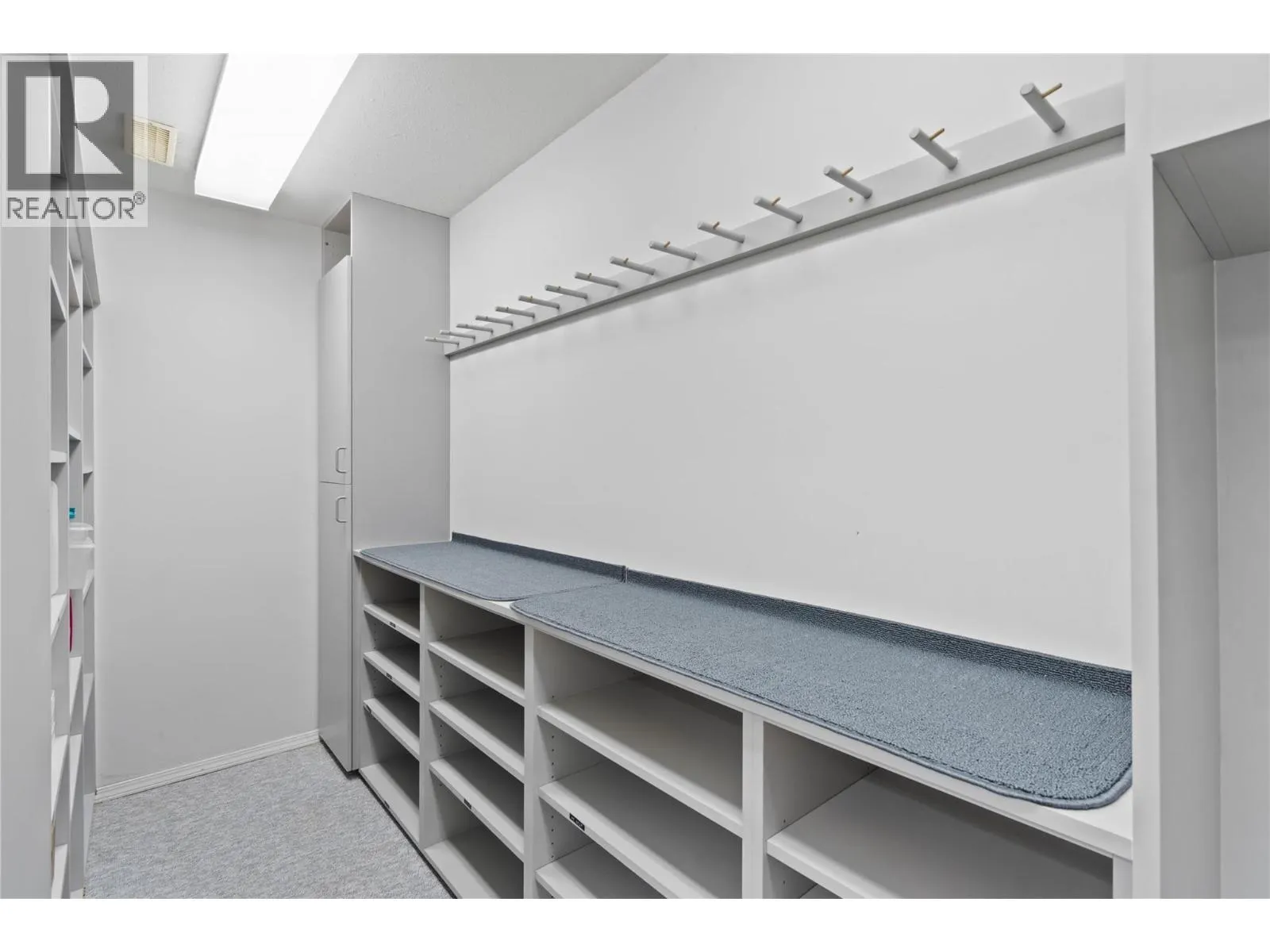 2022 PACIFIC Way Unit# 13
