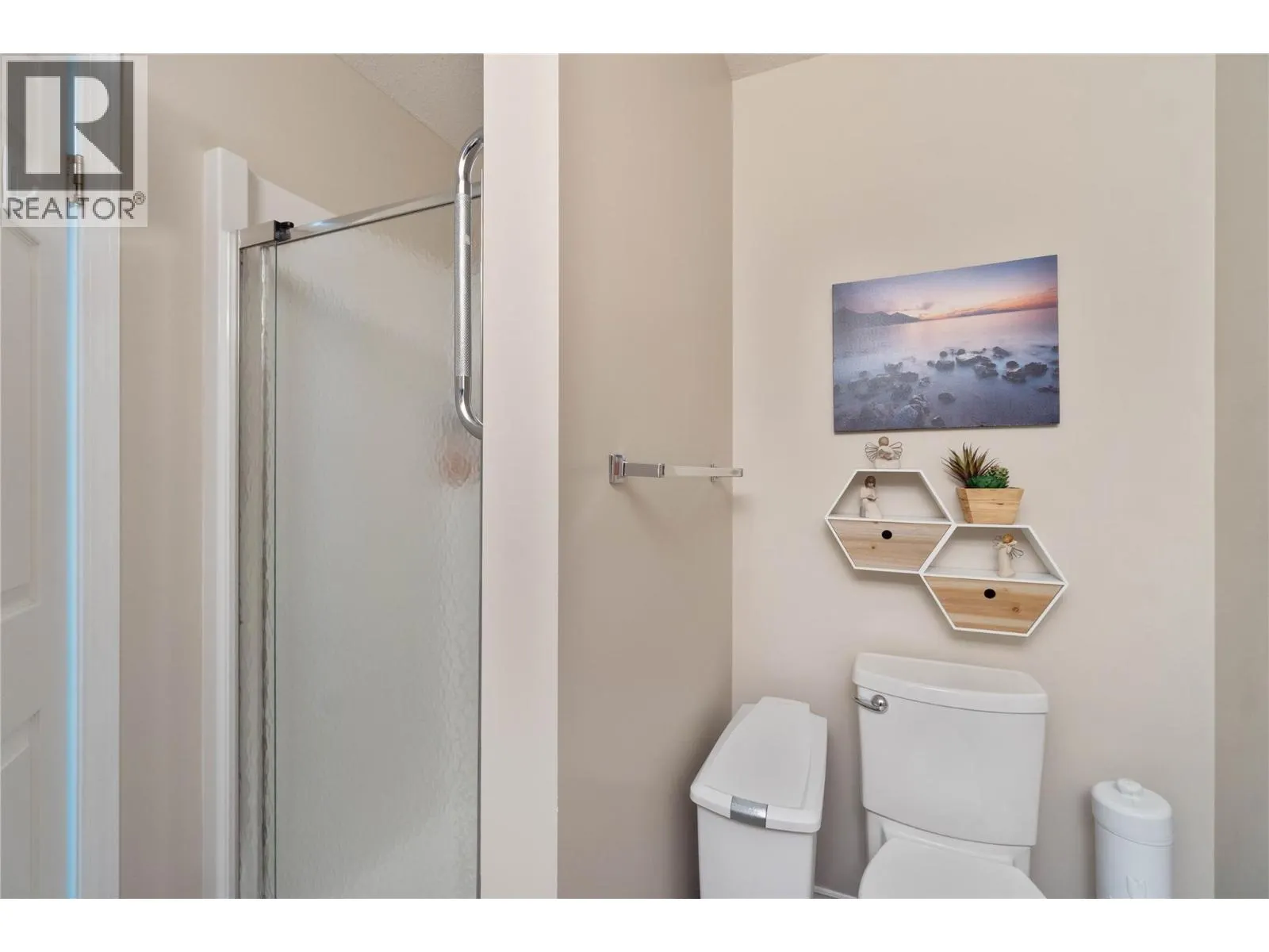 2022 PACIFIC Way Unit# 13