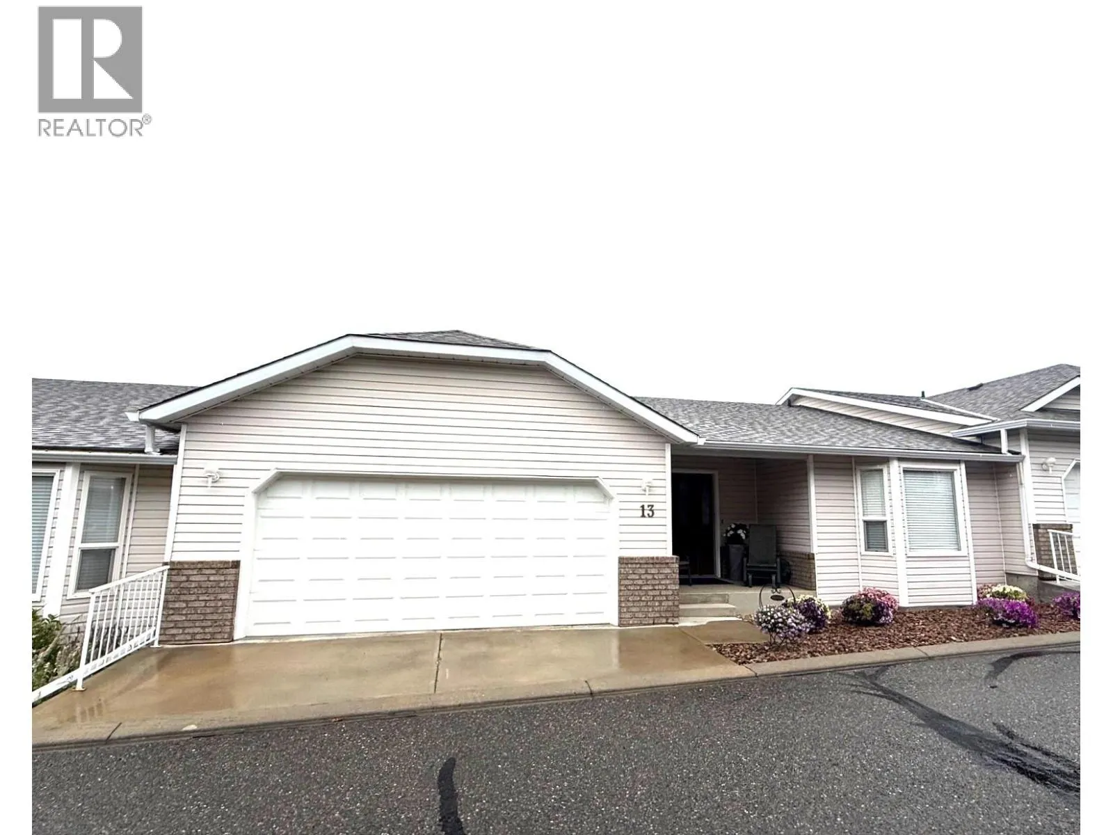 2022 PACIFIC Way Unit# 13