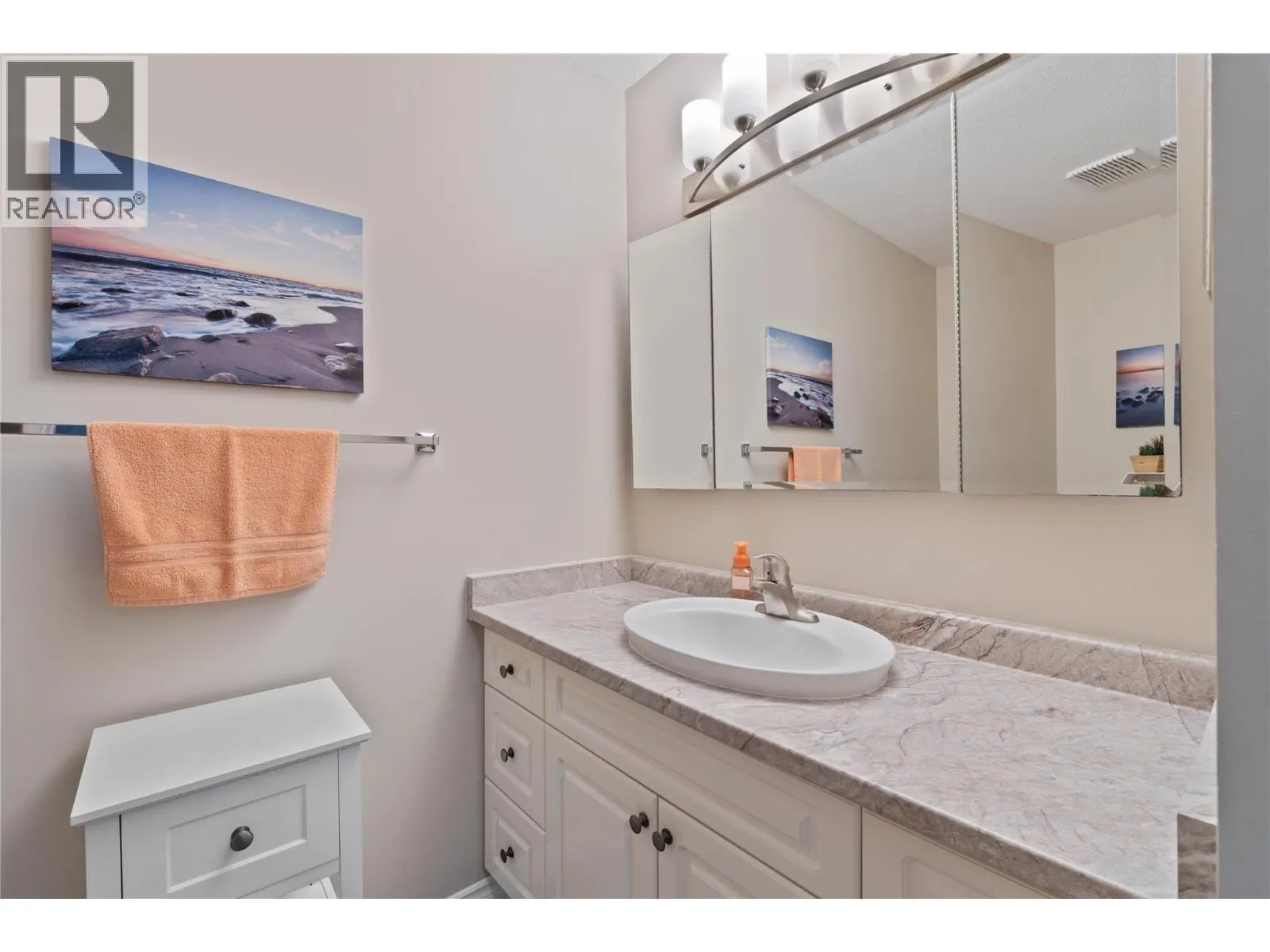 2022 PACIFIC Way Unit# 13