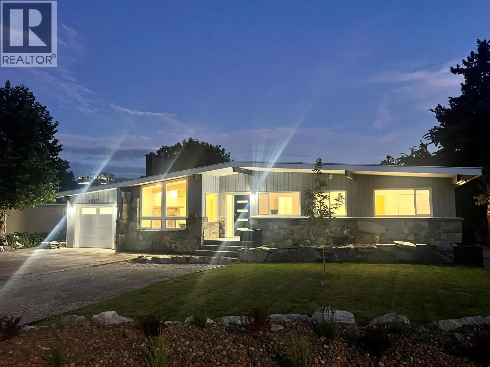 1457 Alta Vista Road