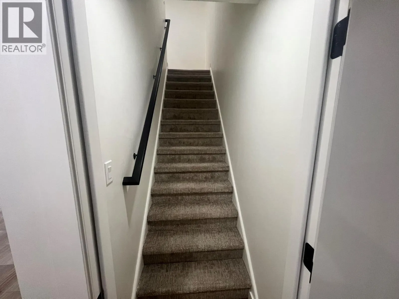 1457 Alta Vista Road
