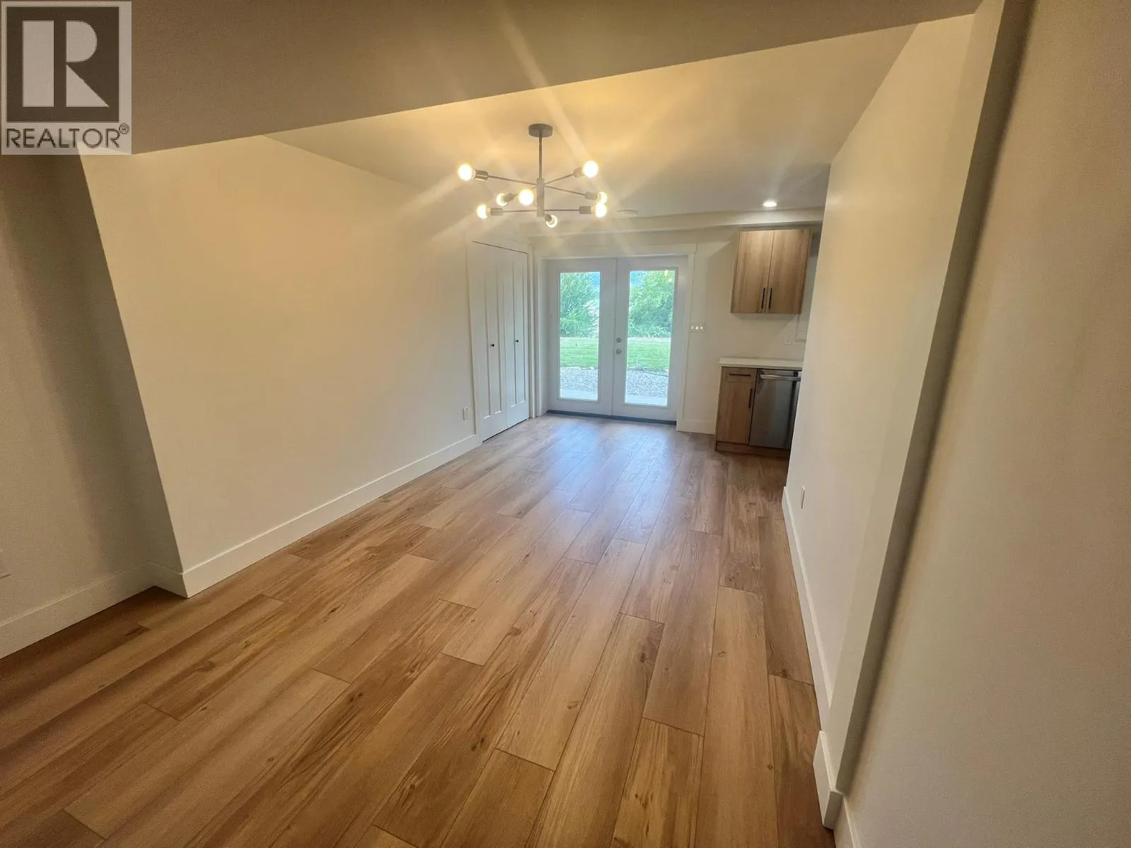 1457 Alta Vista Road