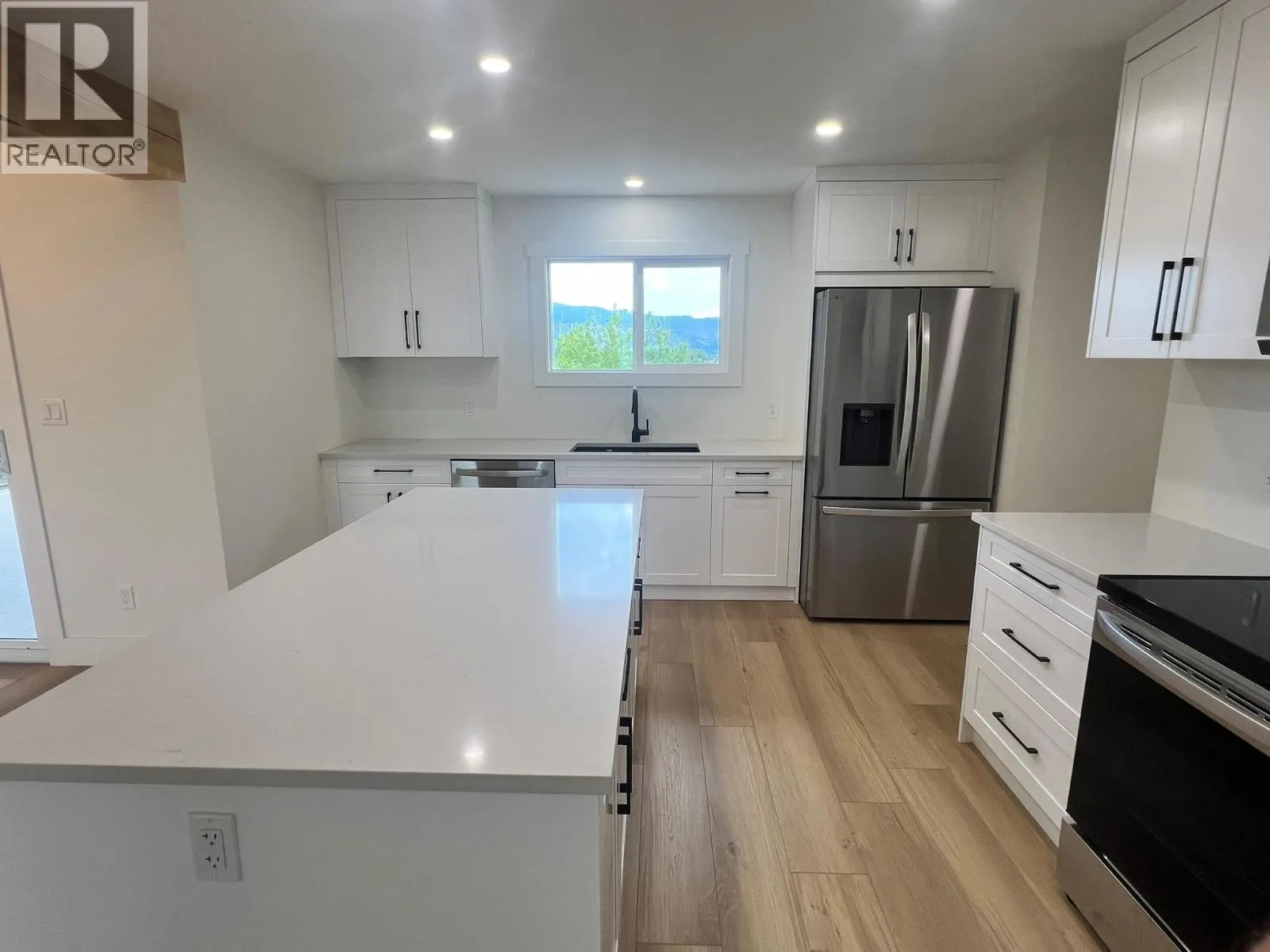 1457 Alta Vista Road
