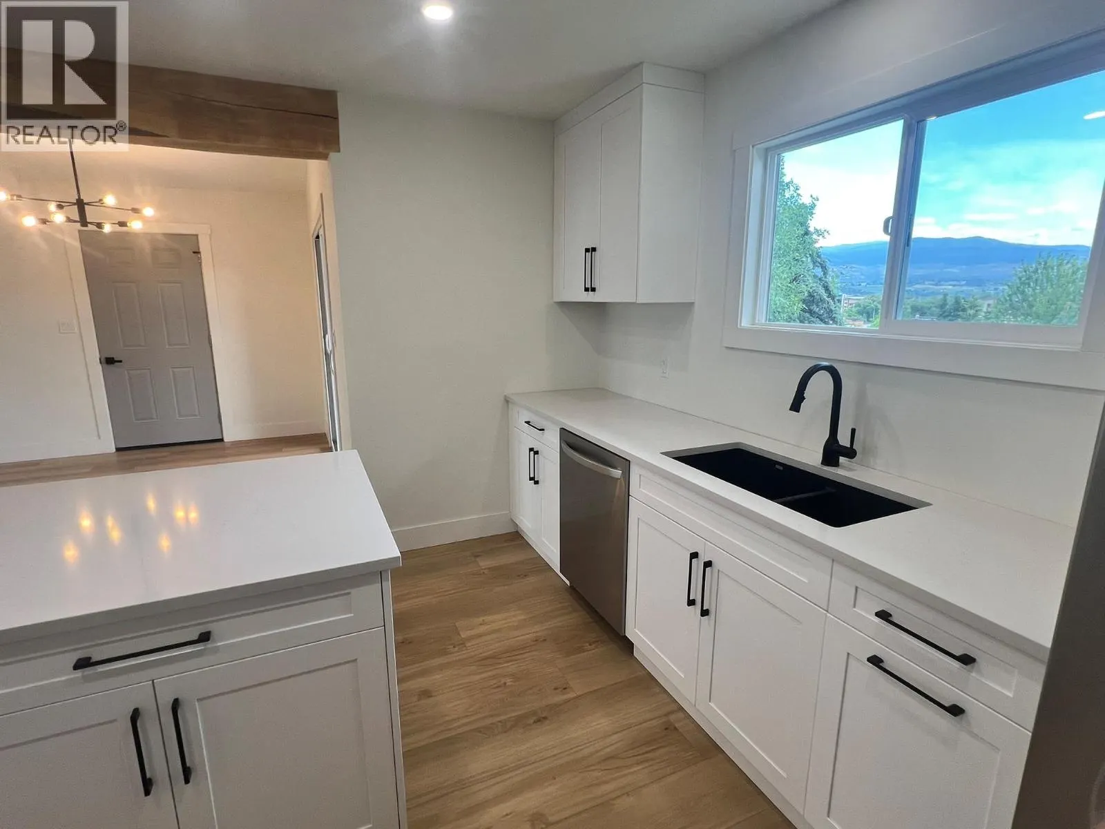 1457 Alta Vista Road
