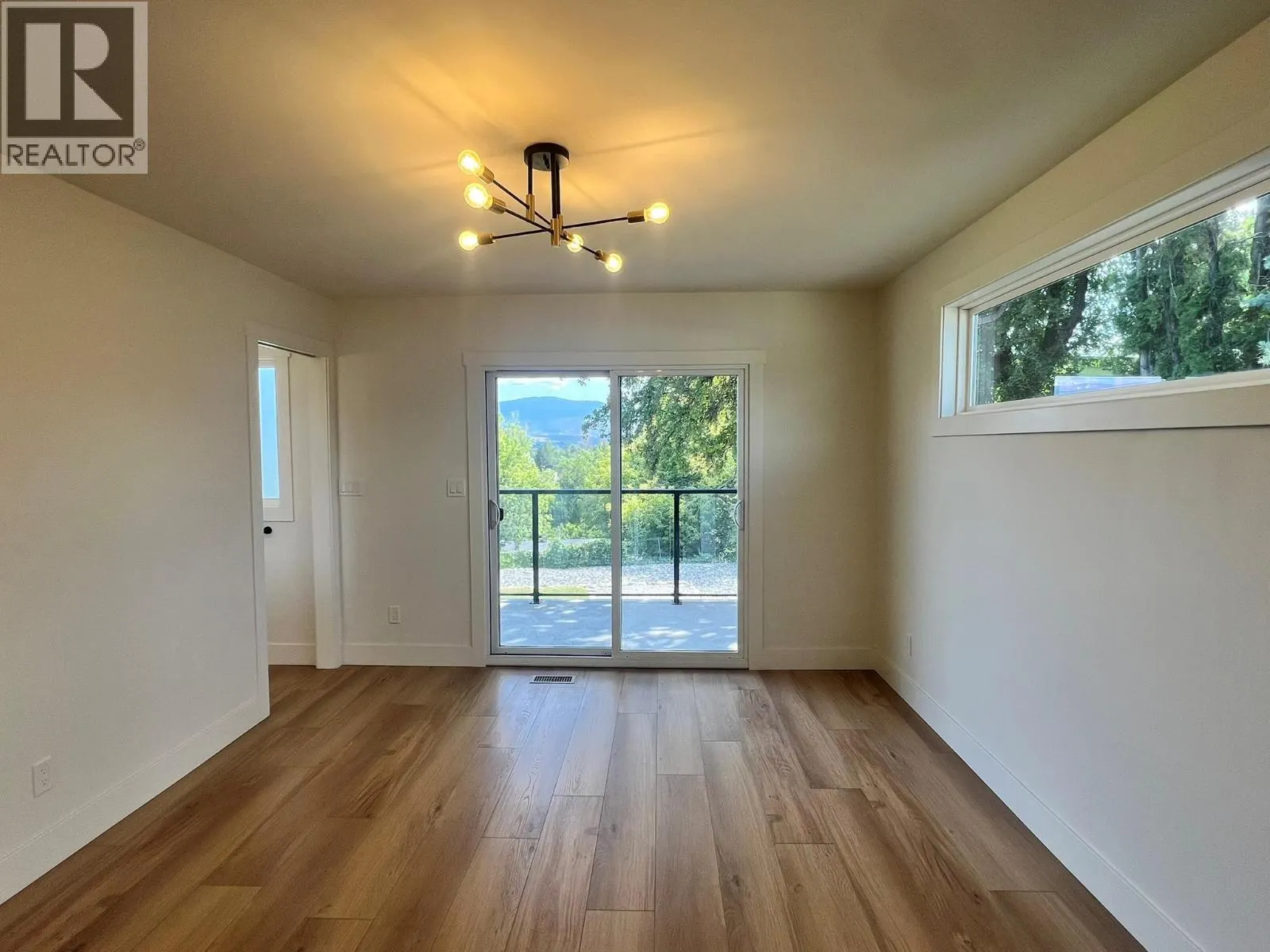 1457 Alta Vista Road