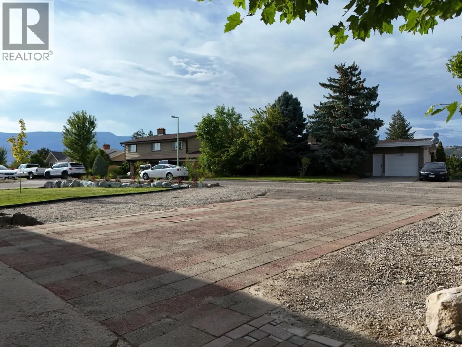 1457 Alta Vista Road