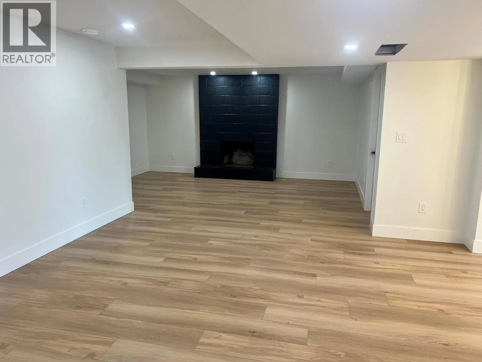 1457 Alta Vista Road