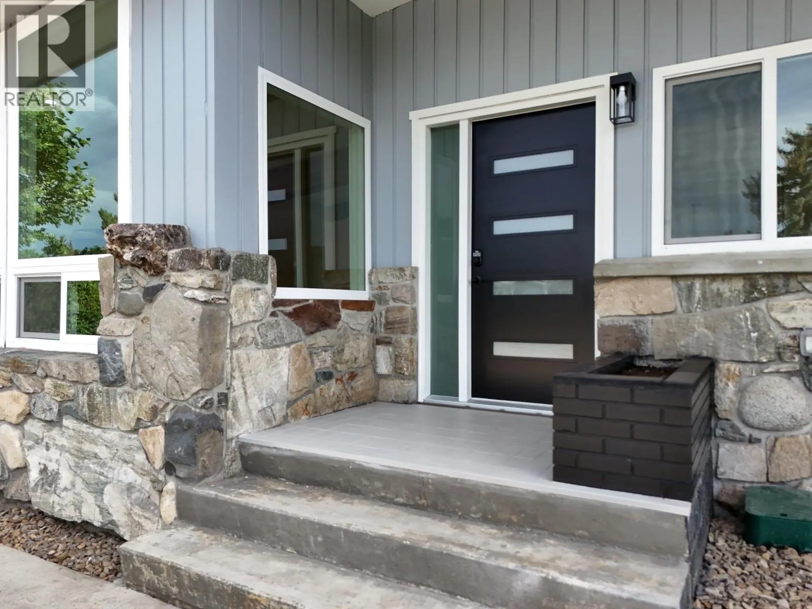 1457 Alta Vista Road