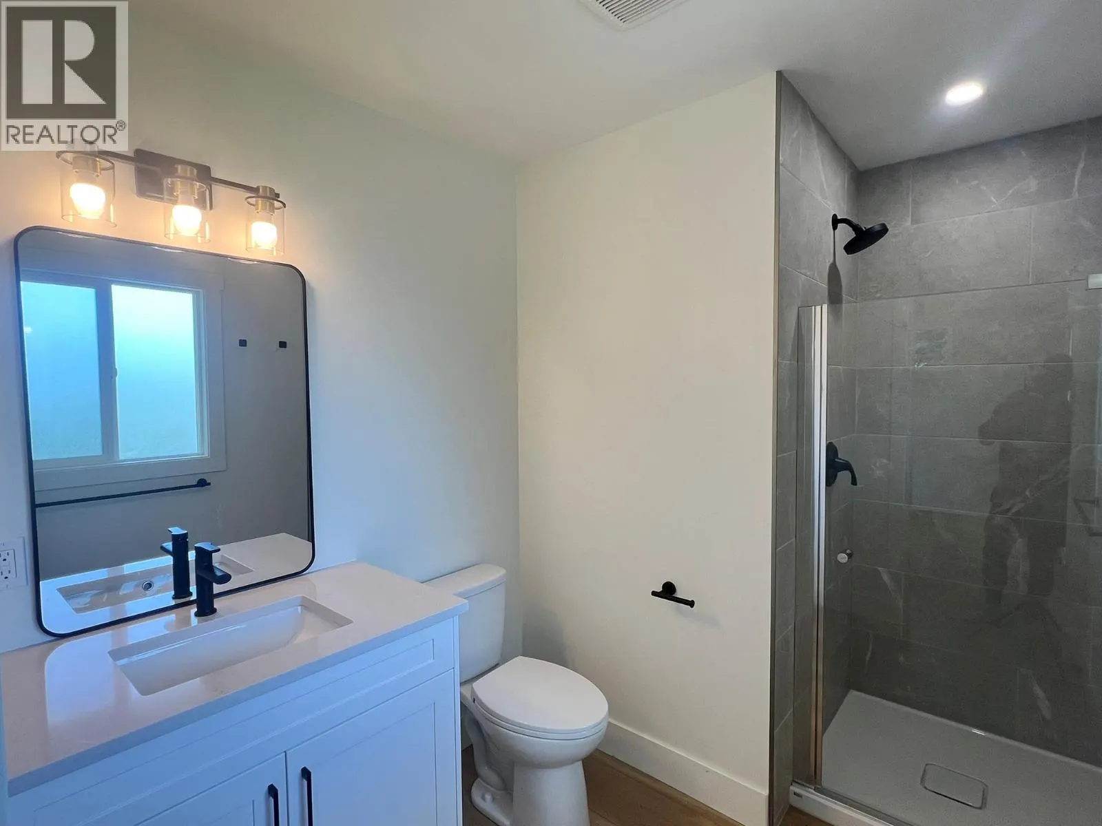 1457 Alta Vista Road