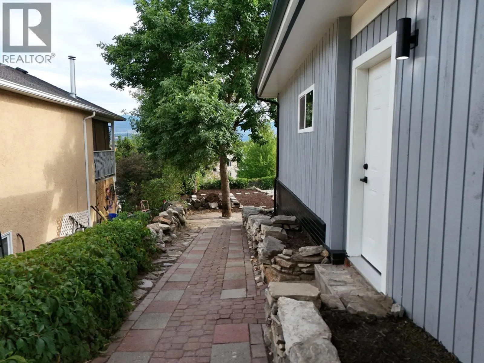 1457 Alta Vista Road