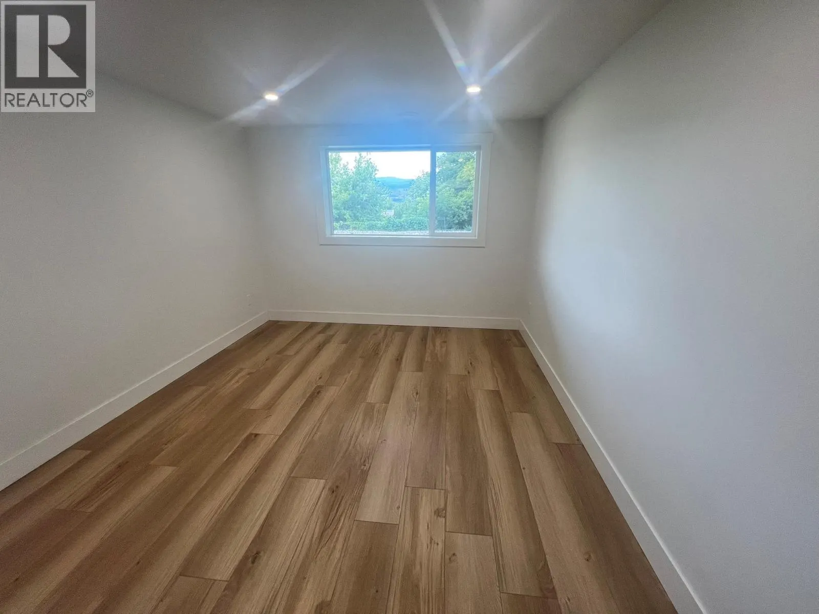 1457 Alta Vista Road