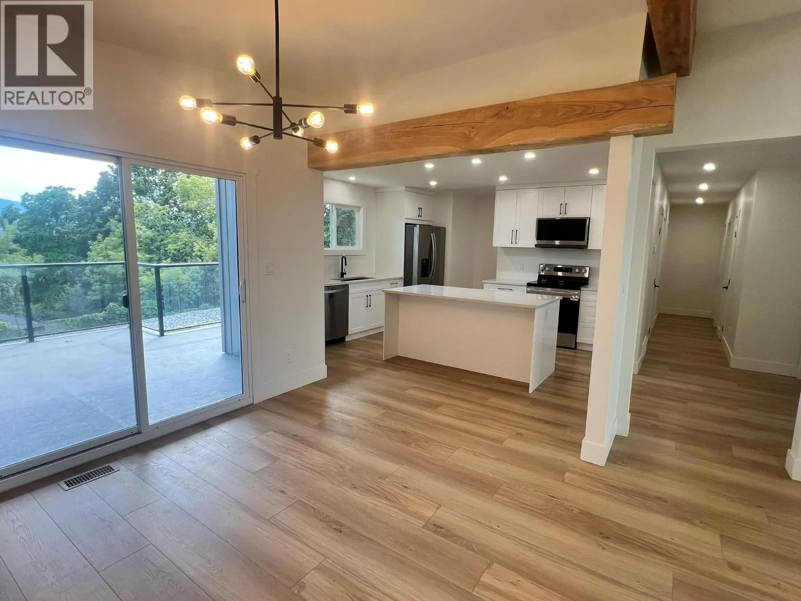 1457 Alta Vista Road
